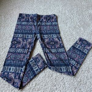 Pink Republic Muted Aztec Patterned Leggings - Blue and Pink size small